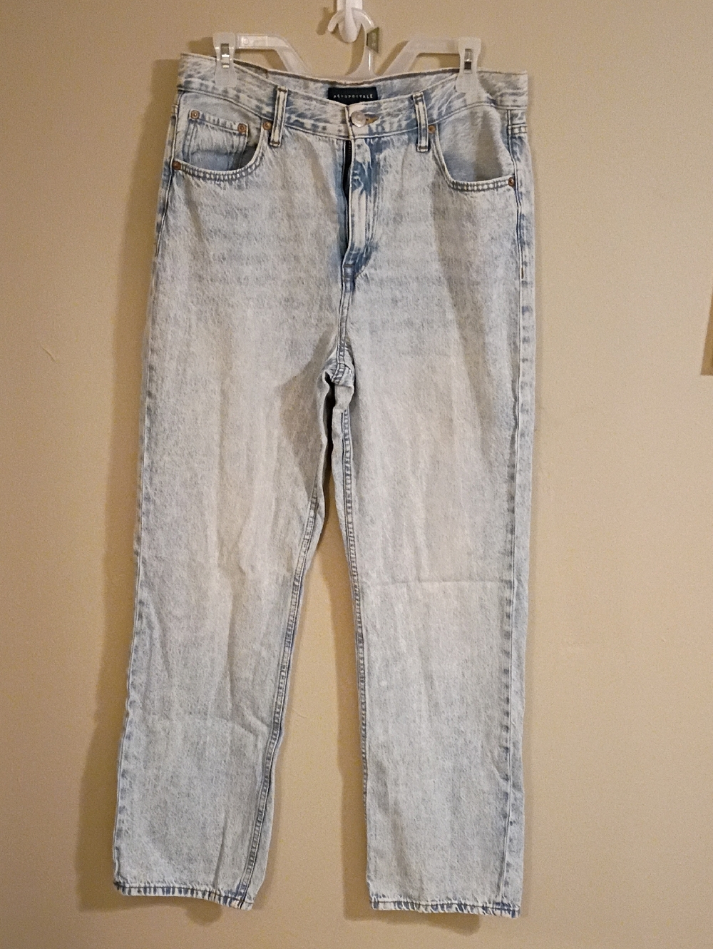 Aeropostale Light Blue 90's Baggy Fit Women's  Jeans